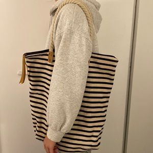 Striped beach bag!